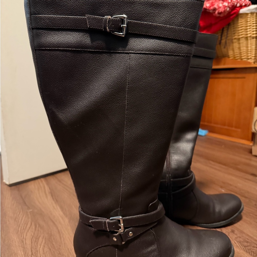 Comfortview Brown Heeled Boots